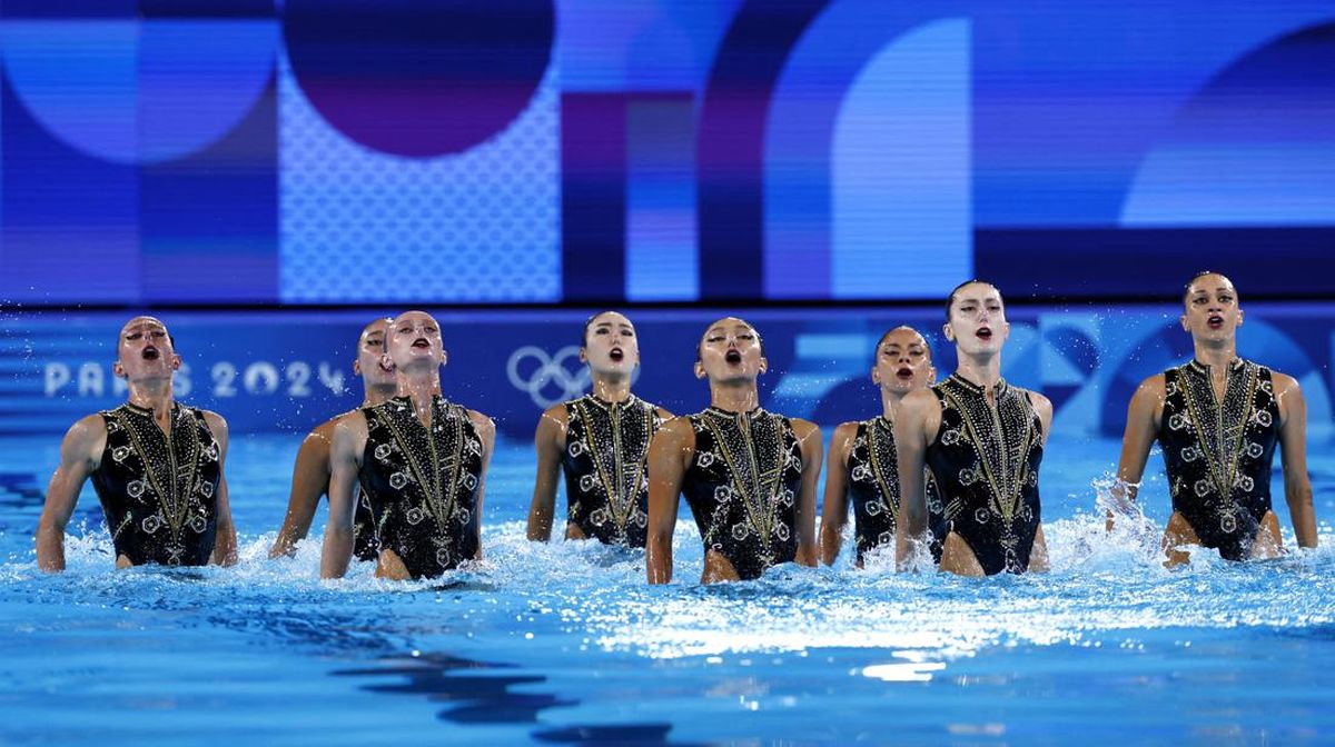 Renang Artistik: Olahraga Berenang yang Kreativitas dalam Air